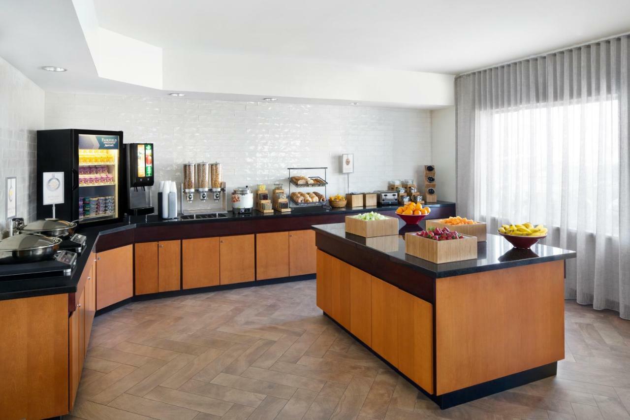 Fairfield Inn & Suites Denver Airport מראה חיצוני תמונה
