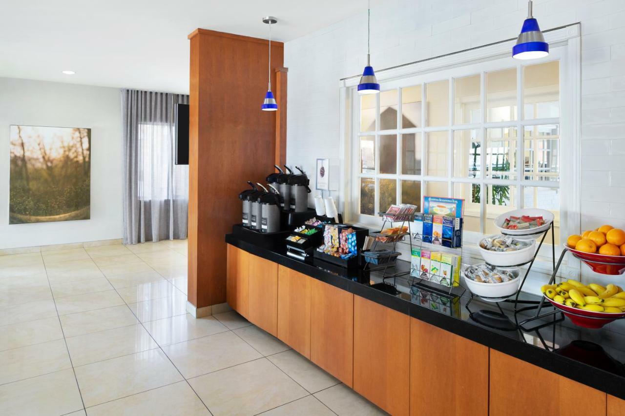 Fairfield Inn & Suites Denver Airport מראה חיצוני תמונה